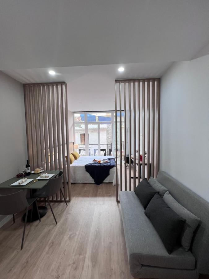 Apartamentos San Juan Suites Бадахос Екстериор снимка