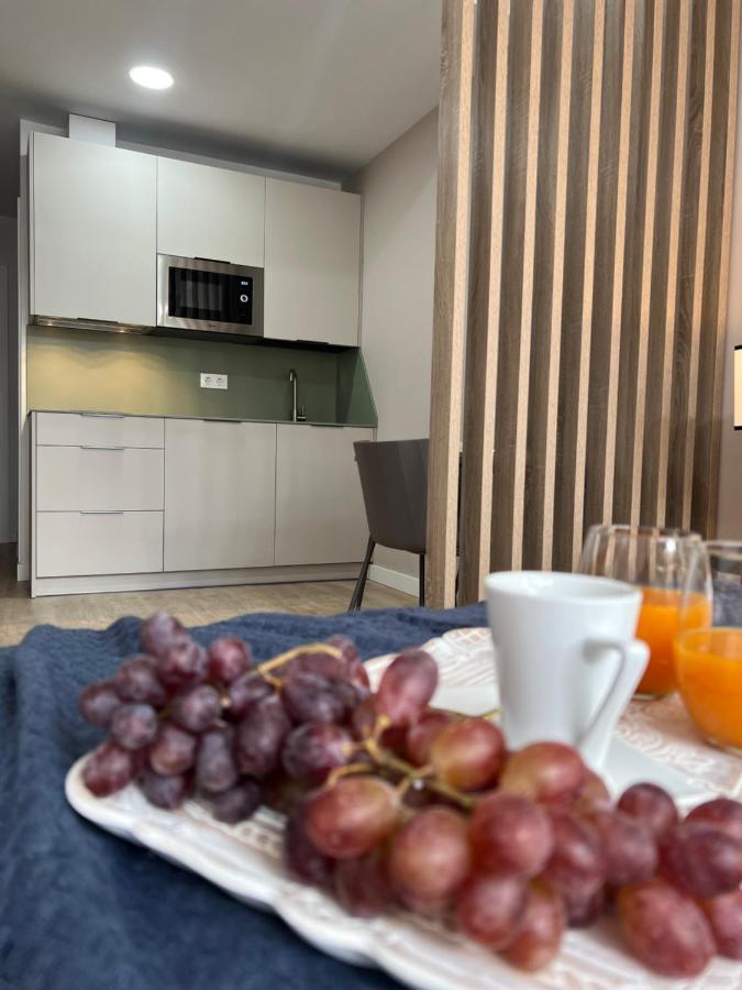 Apartamentos San Juan Suites Бадахос Екстериор снимка