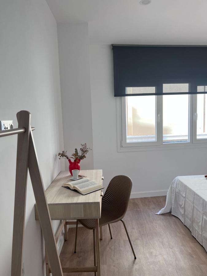 Apartamentos San Juan Suites Бадахос Екстериор снимка